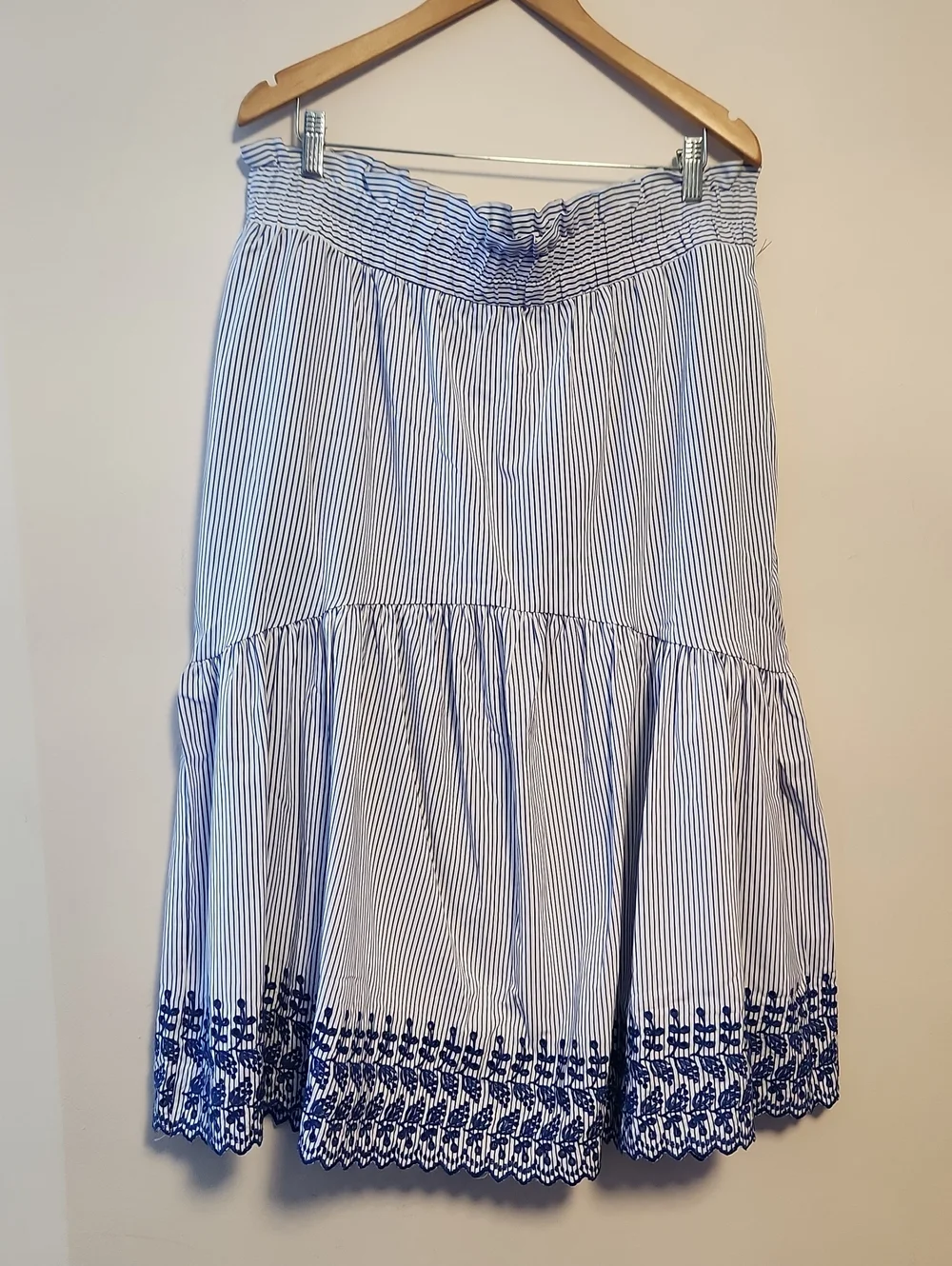 Tuckernuck Navy and White Striped Embroidered Tiered  Midi Skirt Size XXL